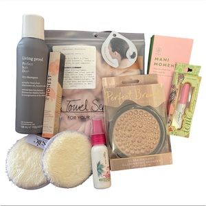 NWT 7 Piece FabFitFun - Random Beauty Bundle LIVING PROOF, HONEST, BIOLAGE
